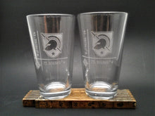 Load image into Gallery viewer, U.S. Army Pint Glasses (Set of 2)